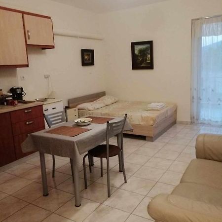 Gallery Suites "Athina" Mesolóngion Exteriér fotografie
